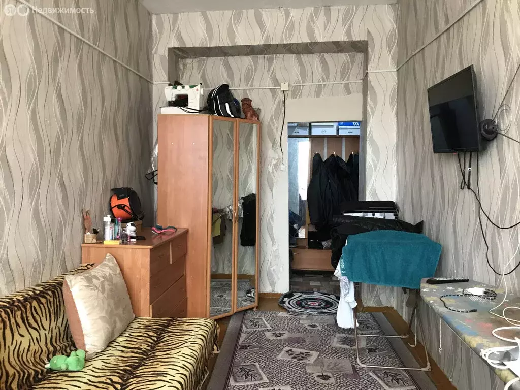 2-комнатная квартира: Оса, улица Пугачёва, 14 (42.8 м) - Фото 2