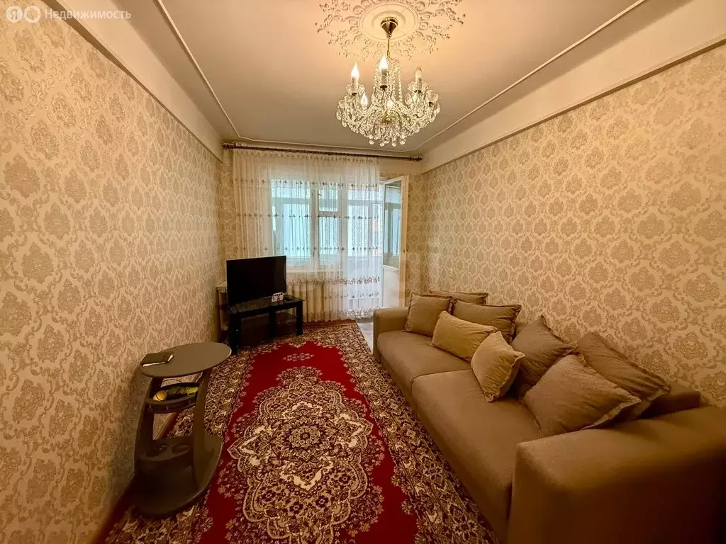 3-комнатная квартира: Махачкала, улица Гаджи Алибегова, 84А (81.1 м) - Фото 2