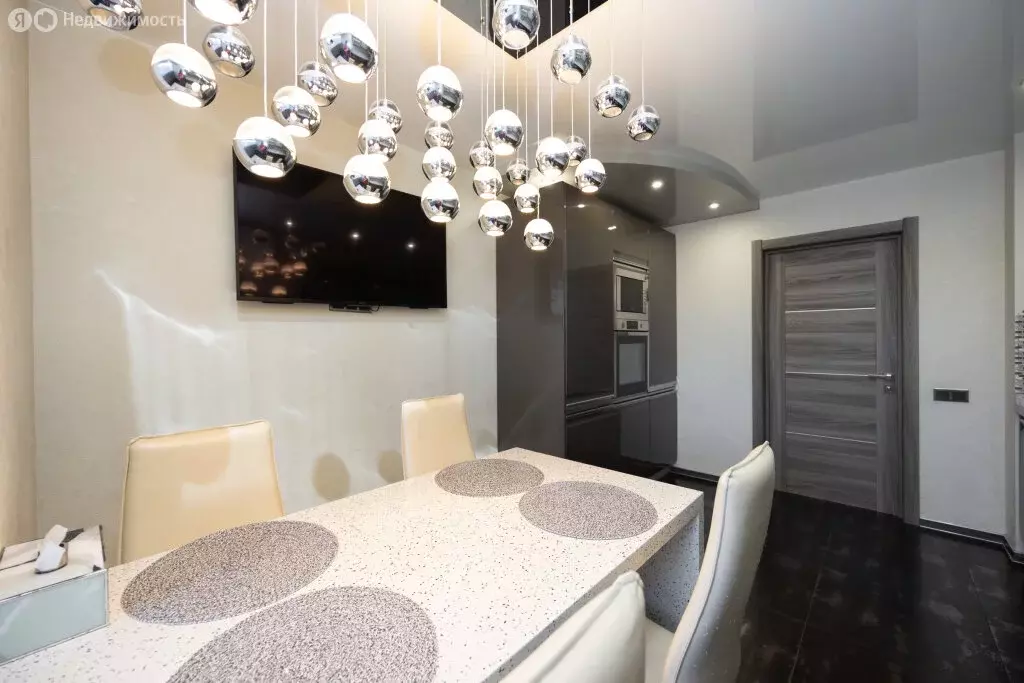 3-комнатная квартира: Благовещенск, улица Пушкина, 92 (93.6 м) - Фото 2