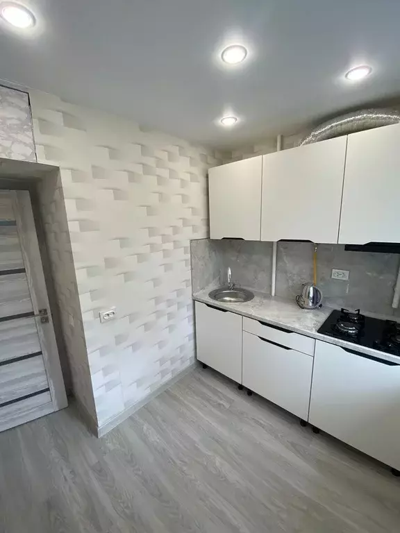 Продаётся 3-к квартира, 51.2 м - Фото 1