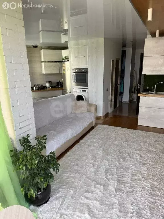 2-комнатная квартира: Пермь, улица Калинина, 64 (52 м) - Фото 1