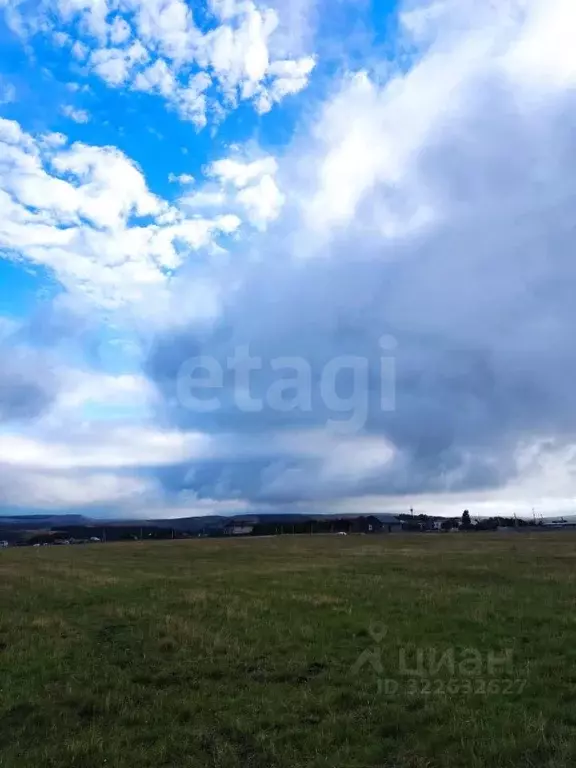 Участок в Ставропольский край, Предгорный муниципальный округ, пос. ... - Фото 1