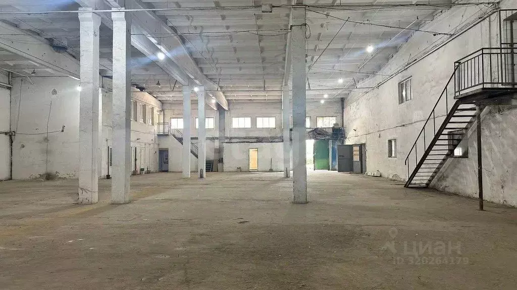 Склад в Крым, Симферополь городской округ, пос. Битумное ул. Внешняя ... - Фото 2