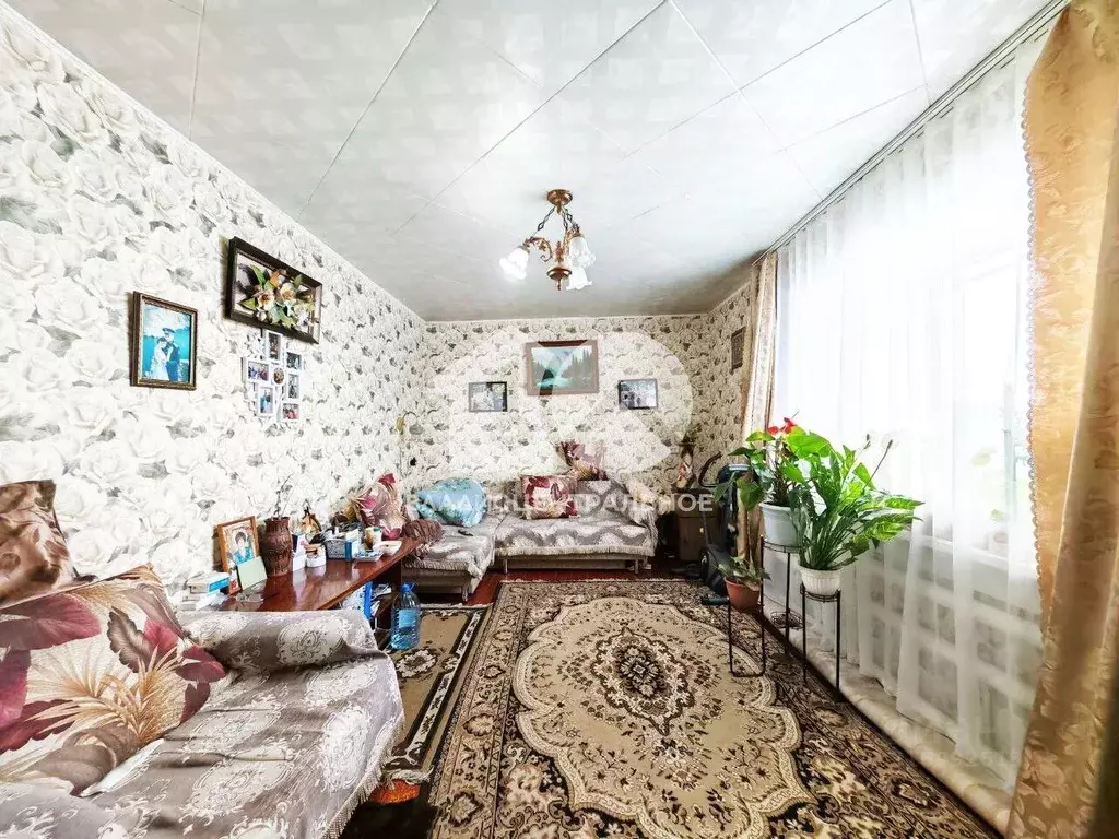 Дом в Новосибирская область, Искитимский район, с. Улыбино ул. ... - Фото 0