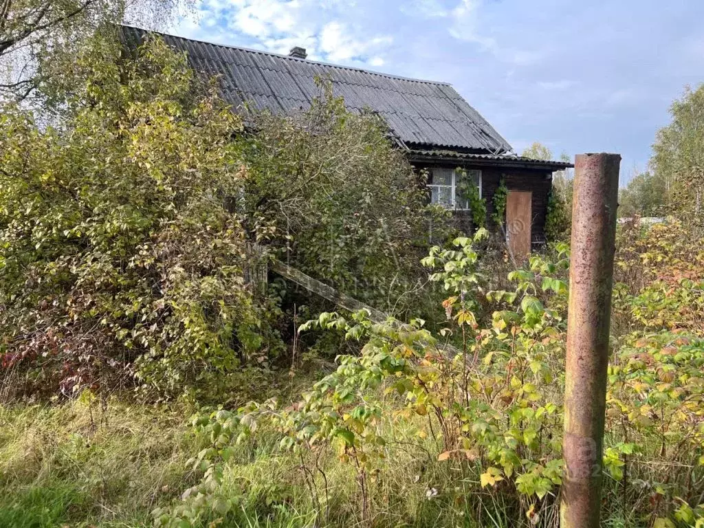 Дом в Новгородская область, Боровичский район, Сушанское с/пос, д. ... - Фото 0