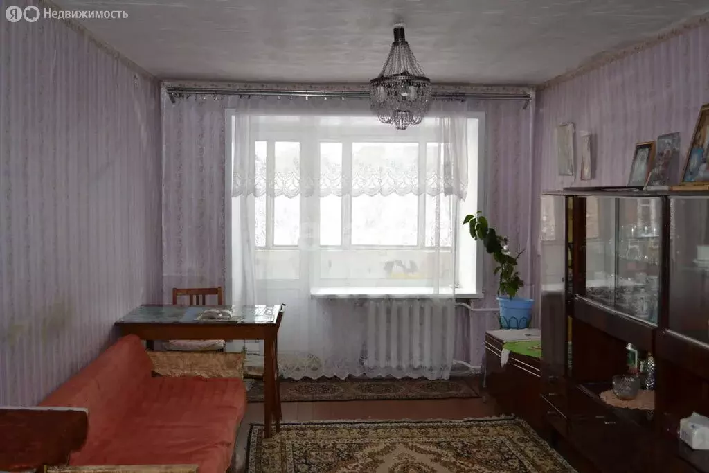 3-комнатная квартира: Прокопьевск, Оренбургская улица, 16А (59.1 м) - Фото 0