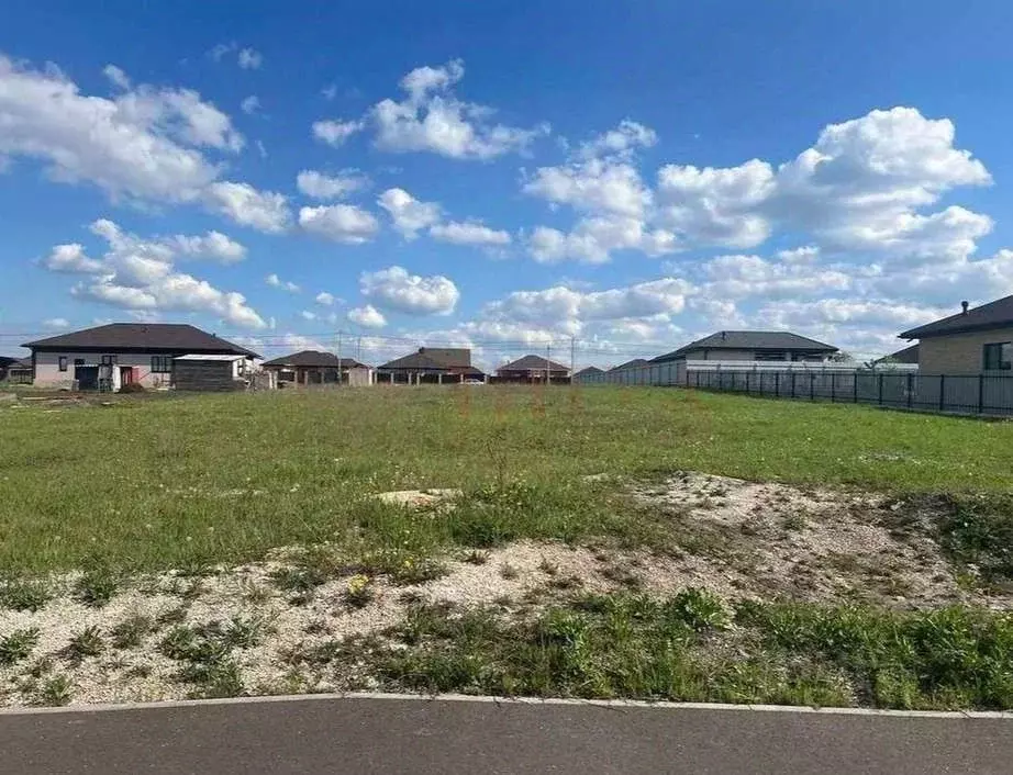 Участок в Белгородская область, Старый Оскол ул. Первоцветная (8.0 ... - Фото 1