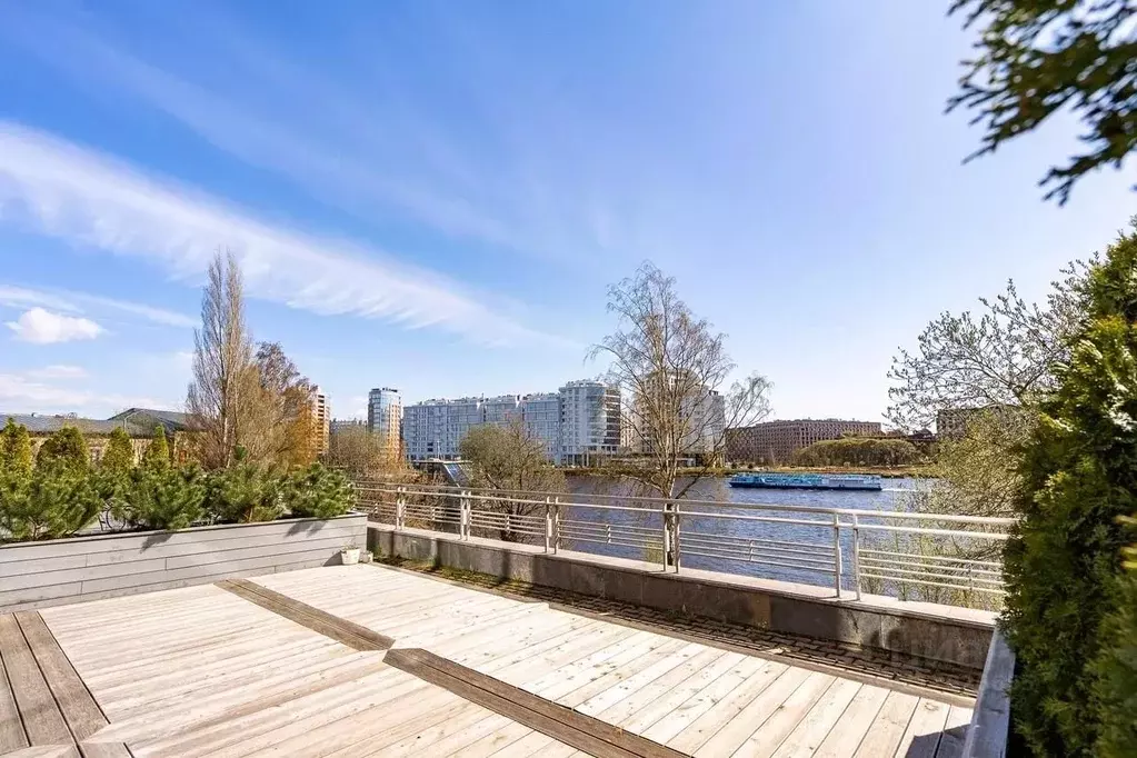 Студия Санкт-Петербург Крестовский просп., 30 (66.0 м) - Фото 1