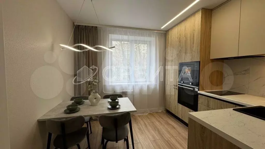 2-к. квартира, 51 м, 3/9 эт. - Фото 0