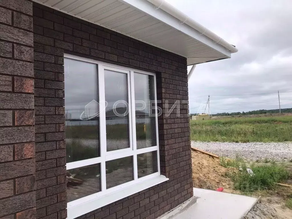 Дом в Тюменская область, Тюменский муниципальный округ, д. Падерина ... - Фото 0
