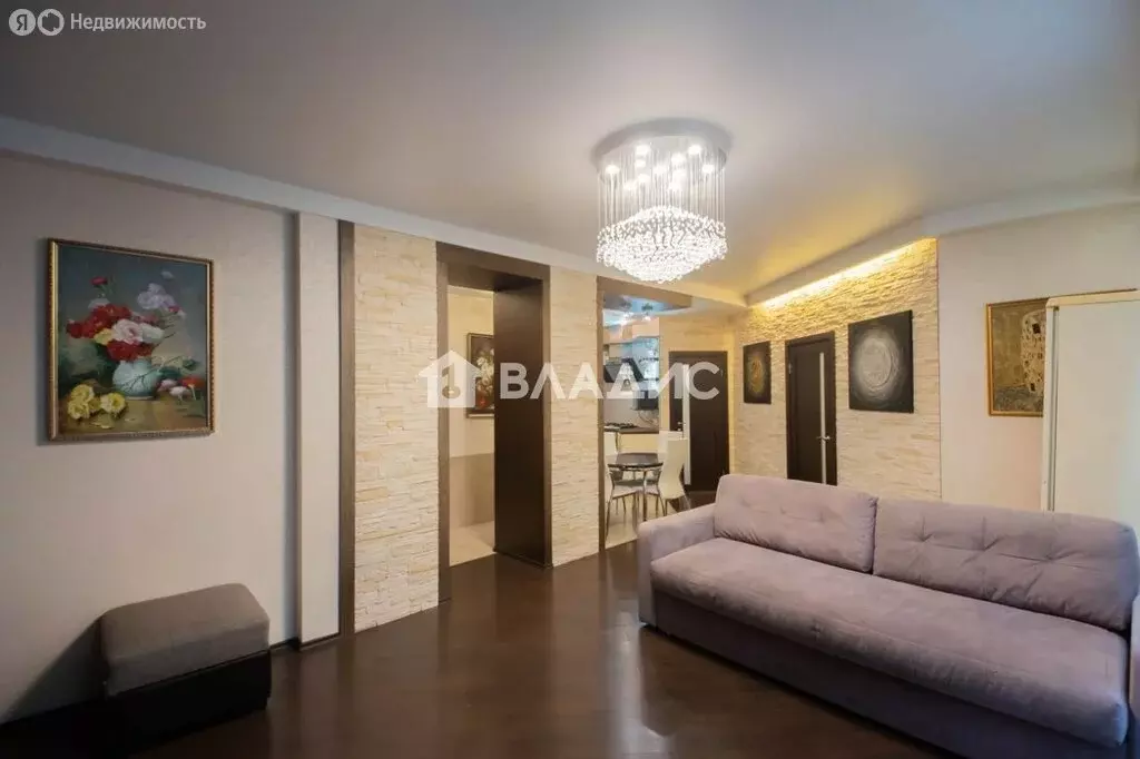 3-комнатная квартира: Санкт-Петербург, Панфилова улица, 16 (70 м) - Фото 2