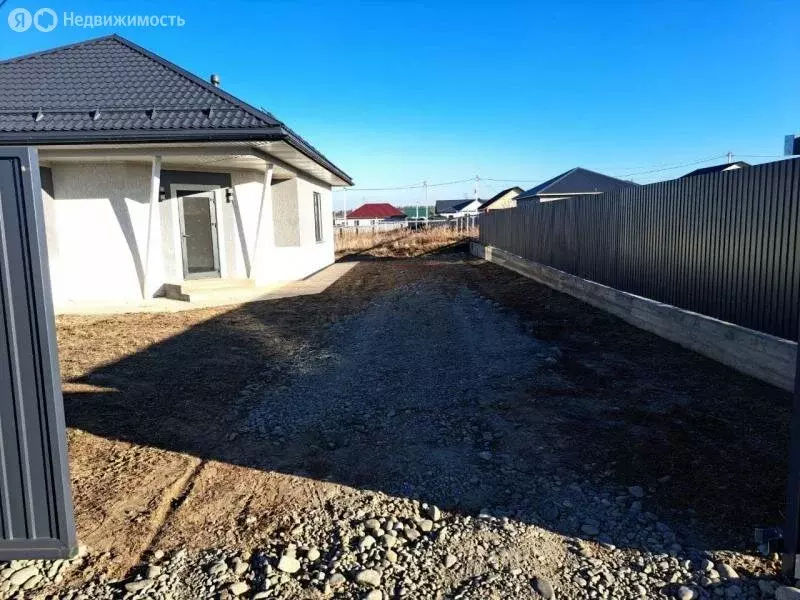 Дом в Иркутский муниципальный округ, деревня Малая Еланка, Дивная ... - Фото 1