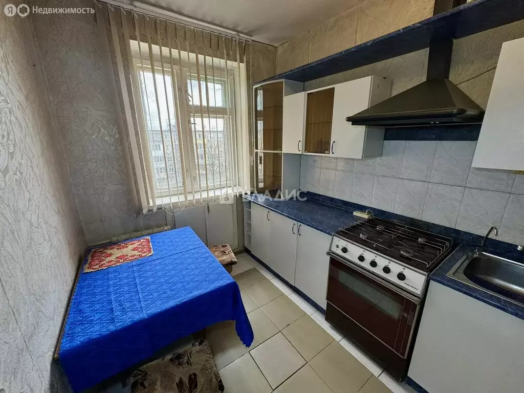 2-комнатная квартира: Волгоград, микрорайон Жилгородок, улица Гейне, ... - Фото 1