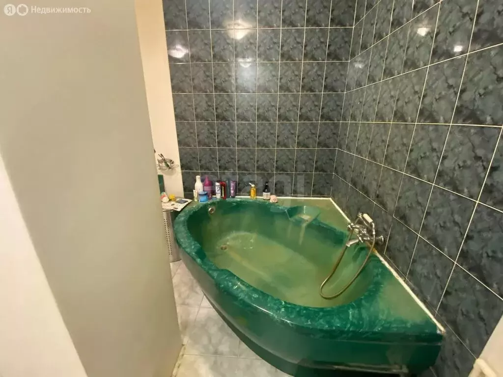 2-комнатная квартира: Вышний Волочёк, улица Котовского, 68 (45.4 м) - Фото 2