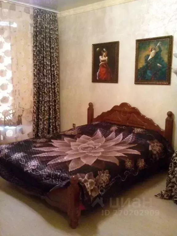 2-к кв. Севастополь ул. Колобова, 35/2 (56.0 м) - Фото 0