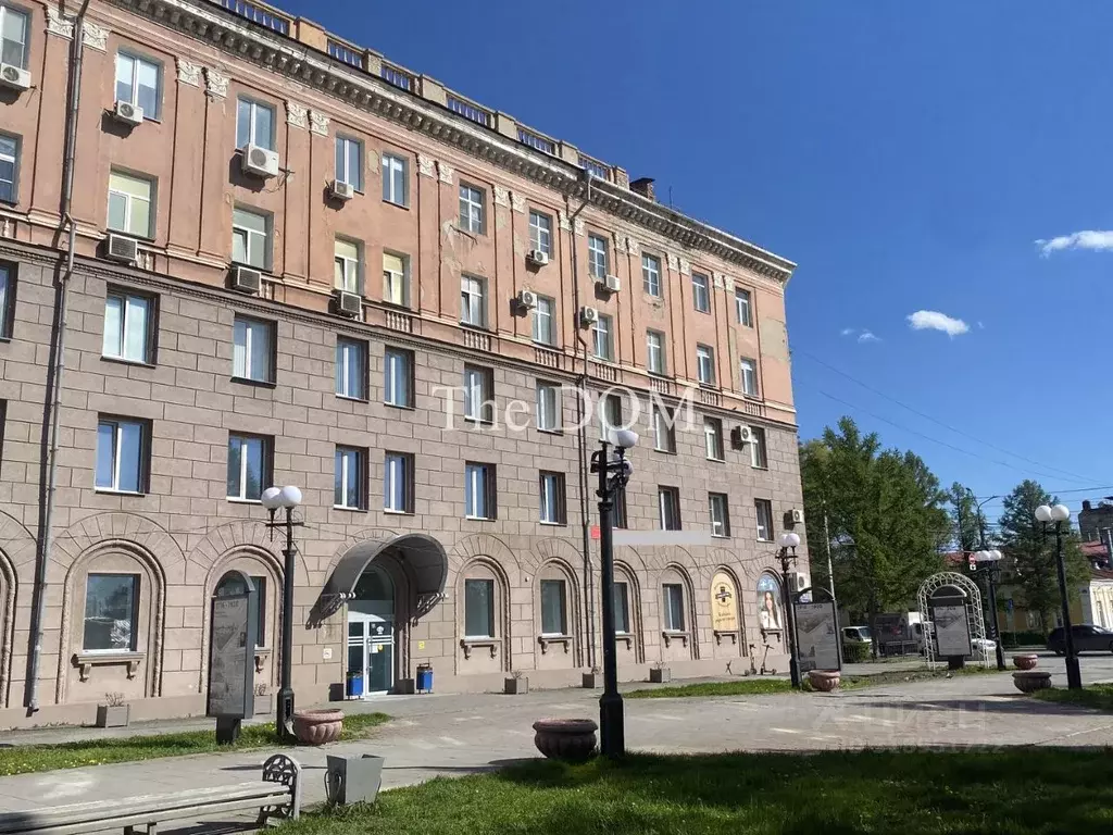 Помещение свободного назначения в Омская область, Омск Тарская ул., 14 ... - Фото 0