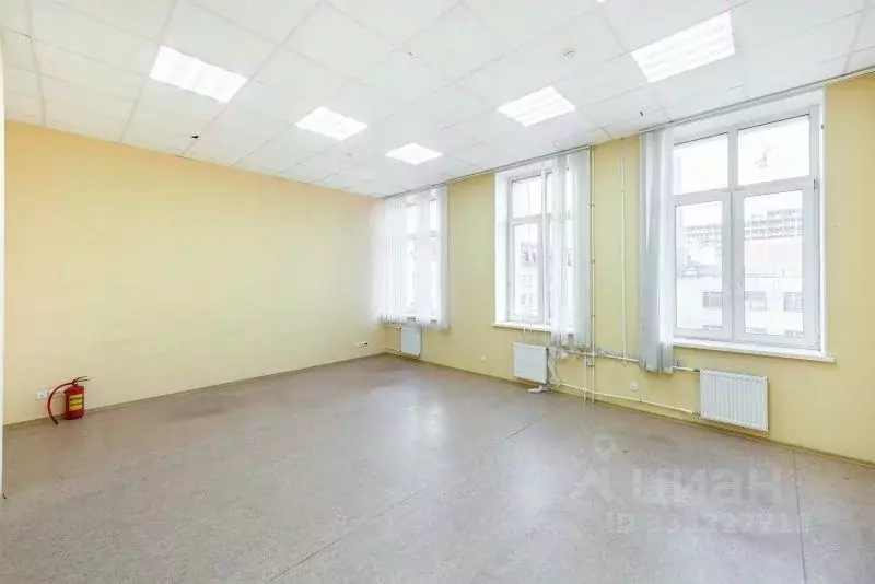 Склад в Санкт-Петербург Уральская ул., 19к8 (65 м) - Фото 2