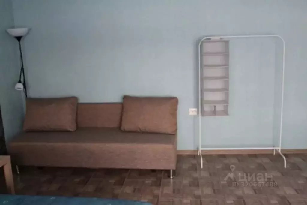 Комната Тюменская область, Тобольск ул. Семена Ремезова, 88 (18.0 м) - Фото 1