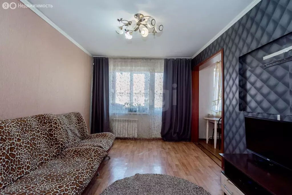 3-комнатная квартира: Бийск, Социалистическая улица, 38 (62.6 м) - Фото 2