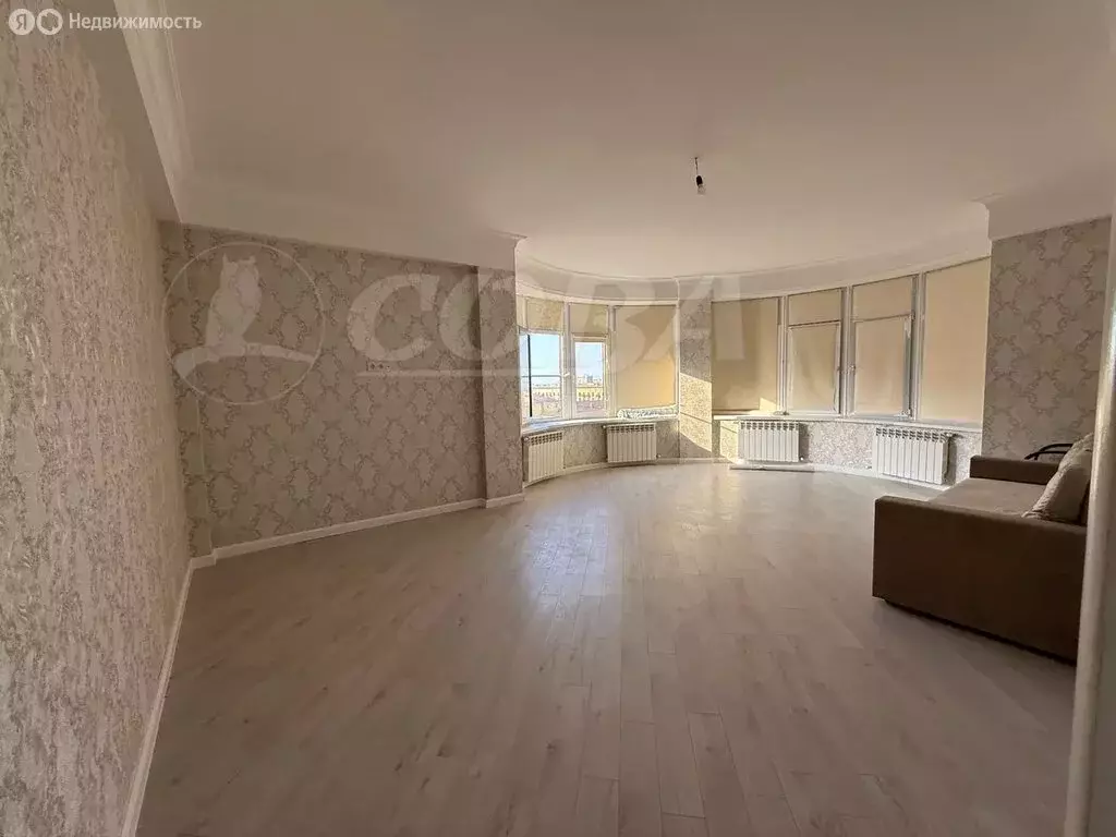 2-комнатная квартира: Дербент, улица Сальмана, 85Б (88 м) - Фото 1