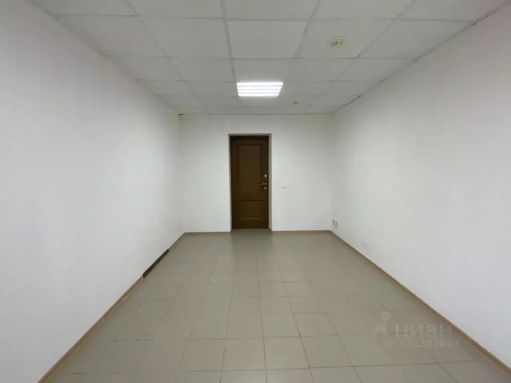 Офис в Тюменская область, Тюмень ул. Александра Логунова, 16А (18 м) - Фото 2