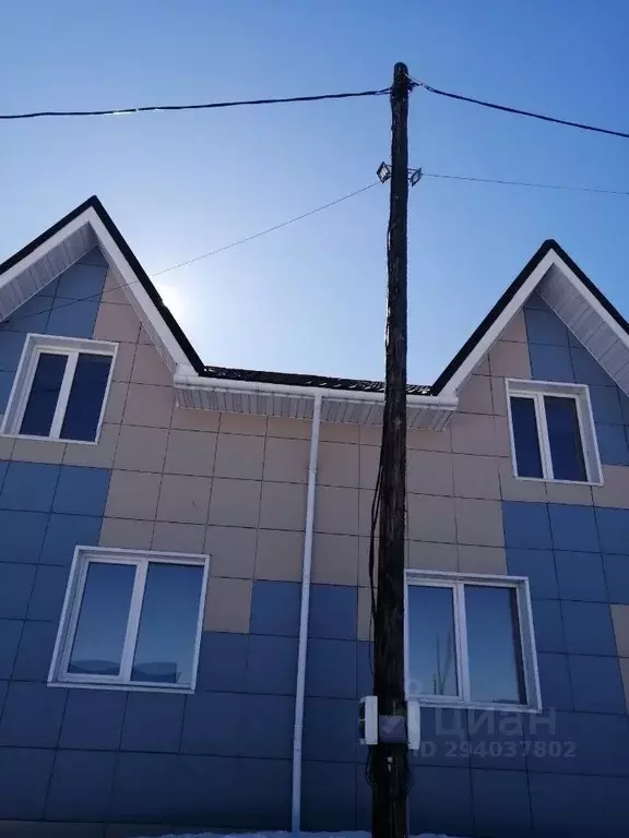 Дом в Красноярский край, Красноярск городской округ, пос. Элита ул. ... - Фото 1