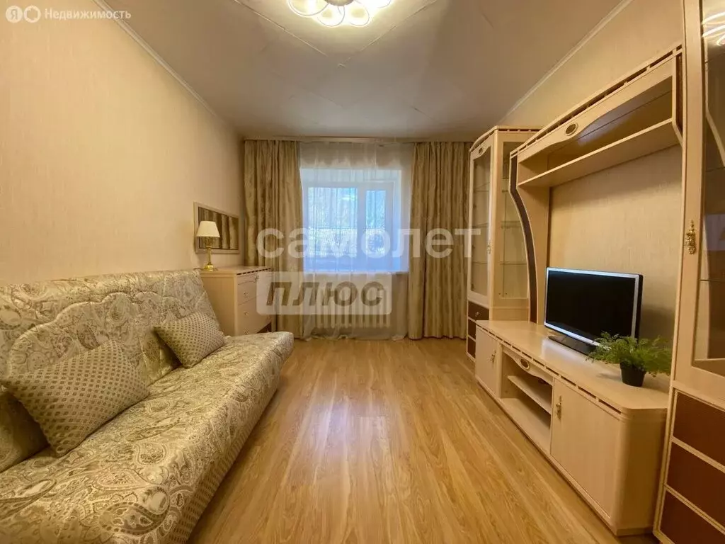 1-комнатная квартира: Сыктывкар, улица Маркова, 33 (35 м) - Фото 1
