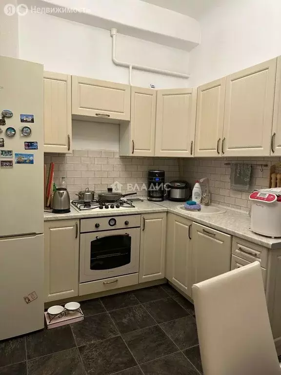 2-комнатная квартира: Волгоград, Коммунистическая улица, 6 (55 м) - Фото 1