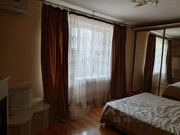 3-к кв. крым, евпатория ул. некрасова, 88 (63.2 м) - Фото 1