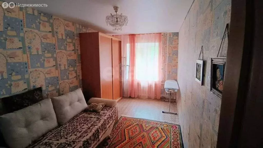 3-комнатная квартира: Стерлитамак, улица Худайбердина, 125 (61.6 м) - Фото 0