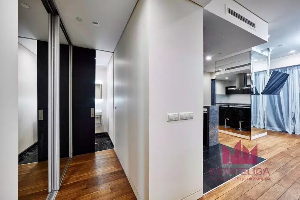 2-к кв. Москва 1-й Красногвардейский проезд, 21с1 (86.4 м) - Фото 0