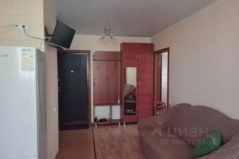 2-к кв. Челябинская область, Чебаркуль ул. Карпенко, 4В (54.0 м) - Фото 2