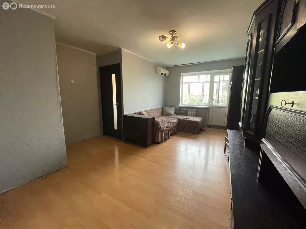 3-комнатная квартира: Новороссийск, улица Советов, 16 (53.6 м) - Фото 2