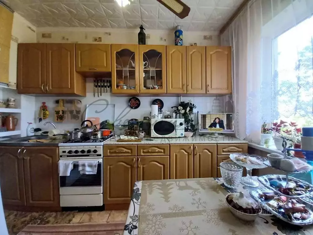 3-к кв. Белгородская область, Старый Оскол Парковый мкр, 23 (59.76 м) - Фото 1