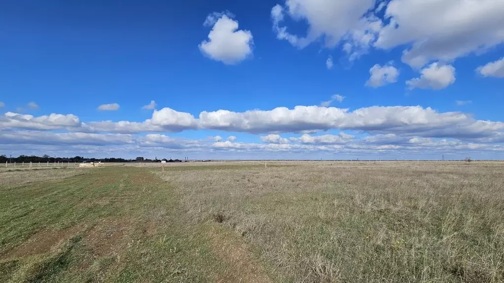 Участок в Крым, Сакский район, с. Крымское  (7.5 сот.) - Фото 2