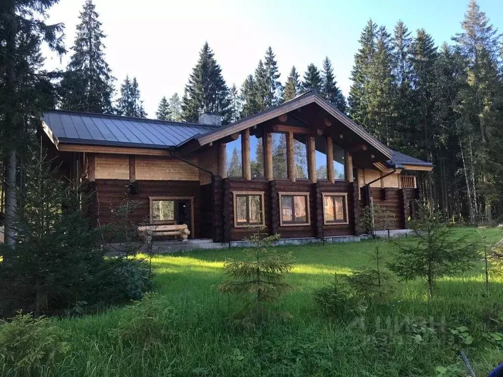 Дом в Ленинградская область, Сертолово Всеволожский район, Медное ... - Фото 1