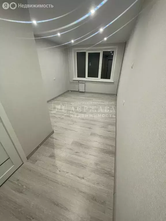 1-комнатная квартира: Кемерово, Ленинградский проспект, 18А (17 м) - Фото 2