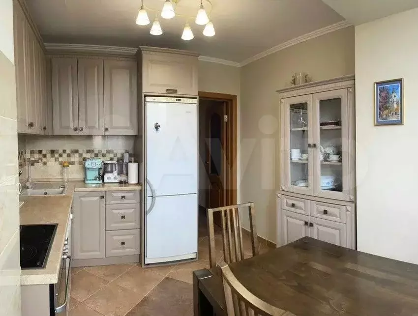 3-к. квартира, 68 м, 6/9 эт. - Фото 0