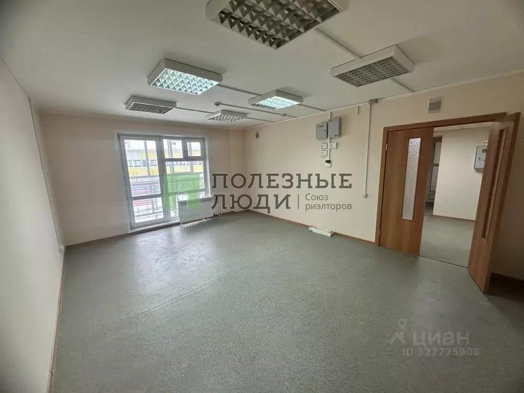 Помещение свободного назначения в Красноярский край, Красноярск ... - Фото 1