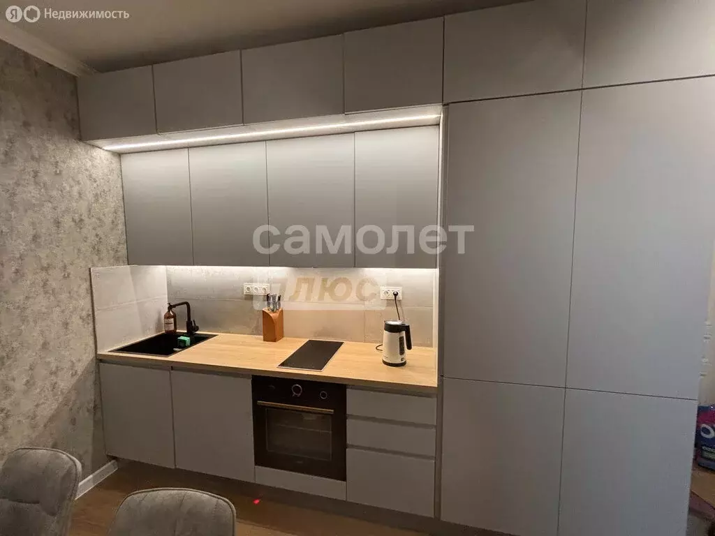 2-комнатная квартира: Москва, улица Коминтерна, 15 (41 м) - Фото 2