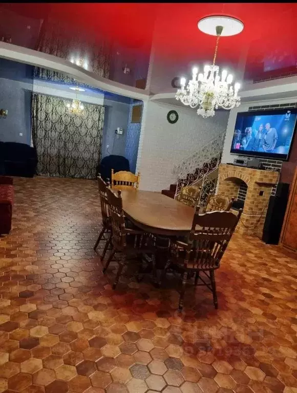 Дом в Липецкая область, Задонск ул. Крупской, 15А (200 м) - Фото 1