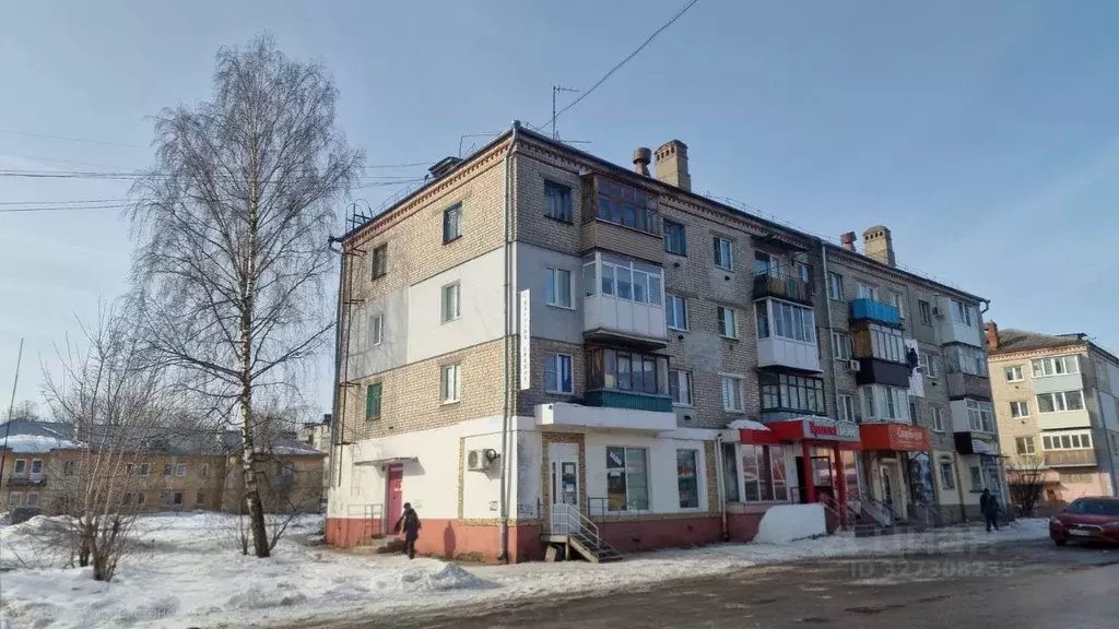 Торговая площадь в Нижегородская область, Кстово ул. Сутырина, 8 (72 ... - Фото 1