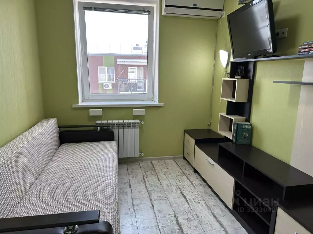 1-к кв. Волгоградская область, Волгоград ул. Добрушина, 18 (25.1 м) - Фото 2