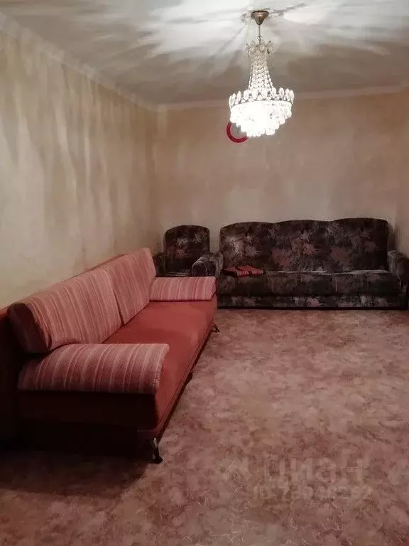2-к кв. Омская область, Омск просп. Карла Маркса, 67 (46.0 м) - Фото 1