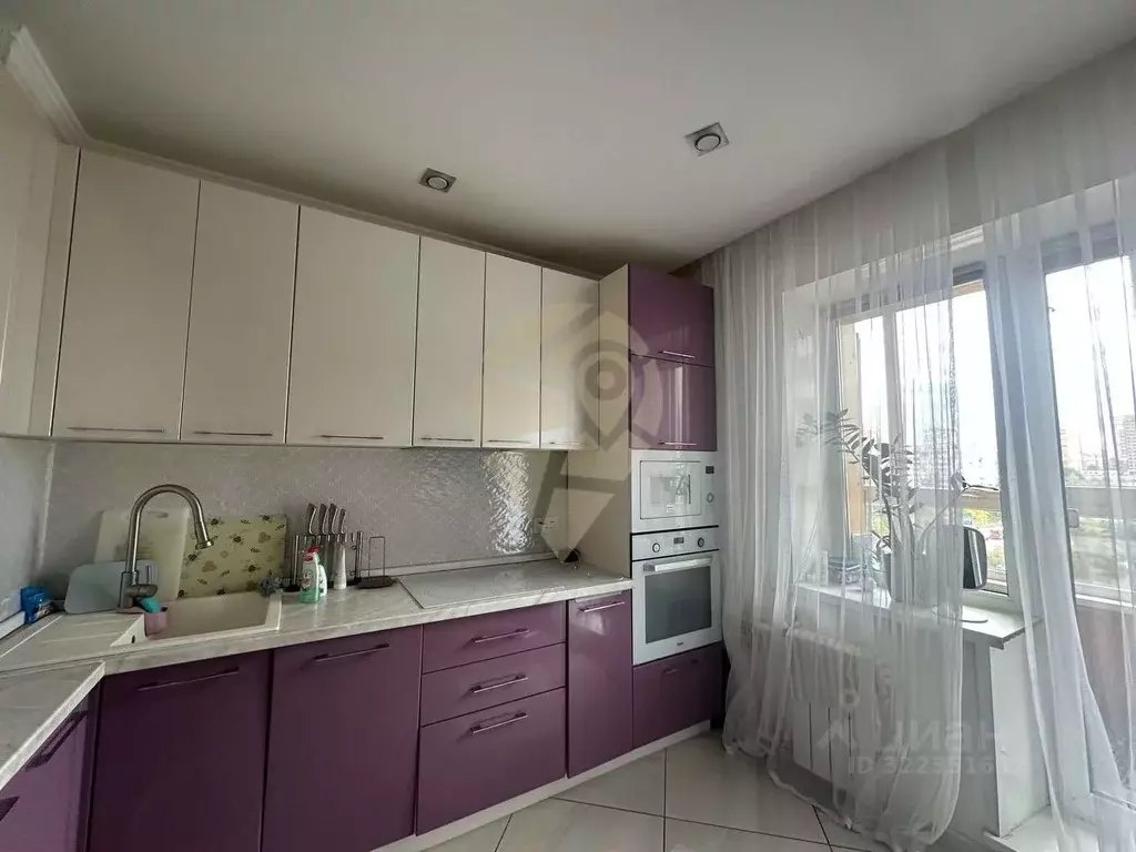 3-к кв. Белгородская область, Старый Оскол Королева мкр,  (82.3 м) - Фото 2