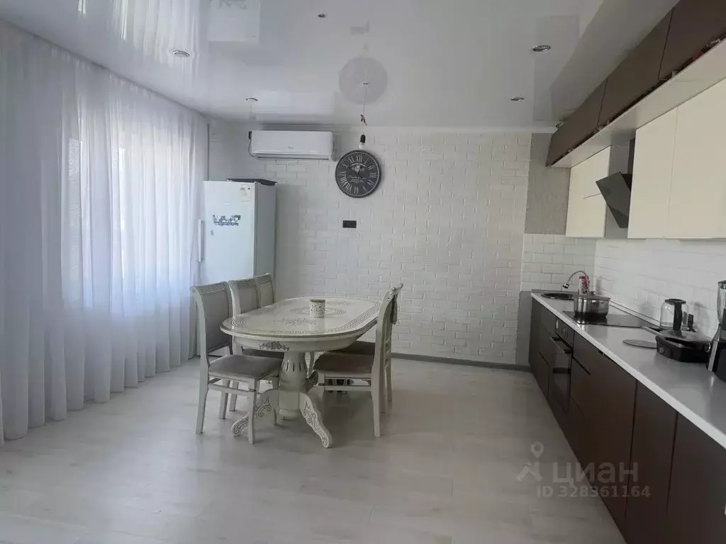 Дом в Саратовская область, Энгельсский район, Красноярское ... - Фото 2