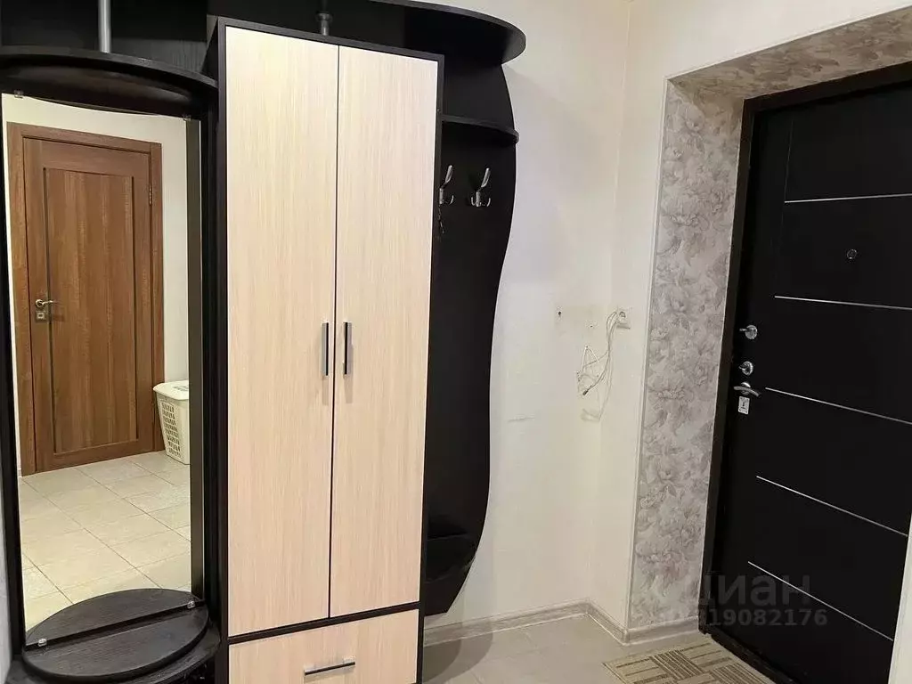 1-к кв. Тюменская область, Тобольск 7-й мкр, 49А (30.0 м) - Фото 1
