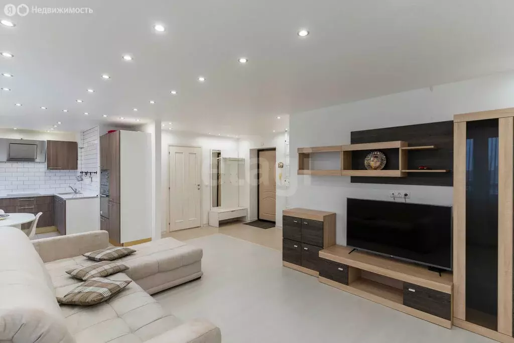 2-комнатная квартира: Тюмень, улица Пермякова, 83к2 (62.7 м) - Фото 2