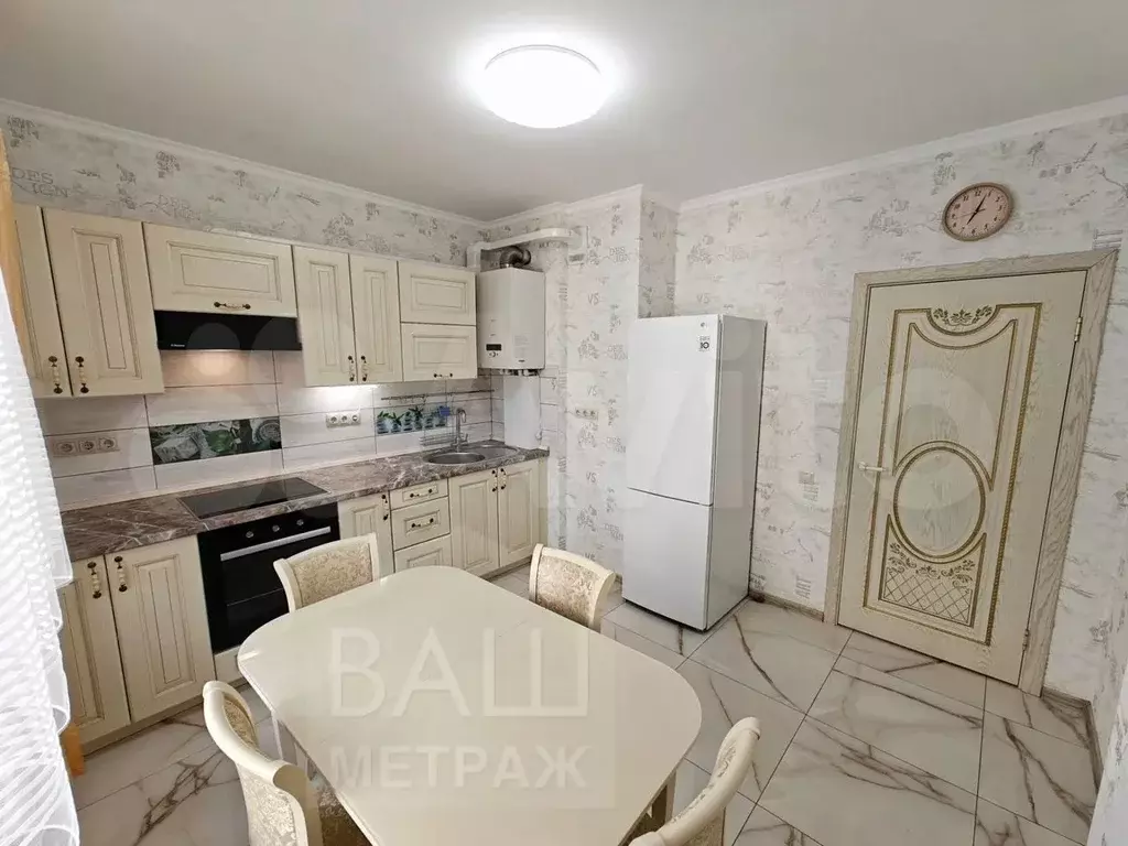 2-к. квартира, 72 м, 4/8 эт. - Фото 0