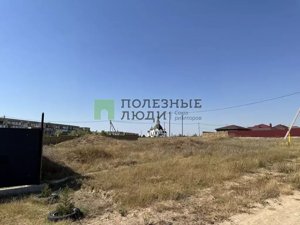 Участок в Крым, Евпатория городской округ, Новоозерное пгт ул. ... - Фото 0